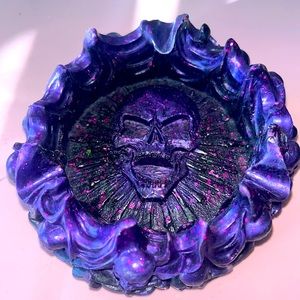 Resin art - ashtray/ coin tray/ jewelry tray/ etc